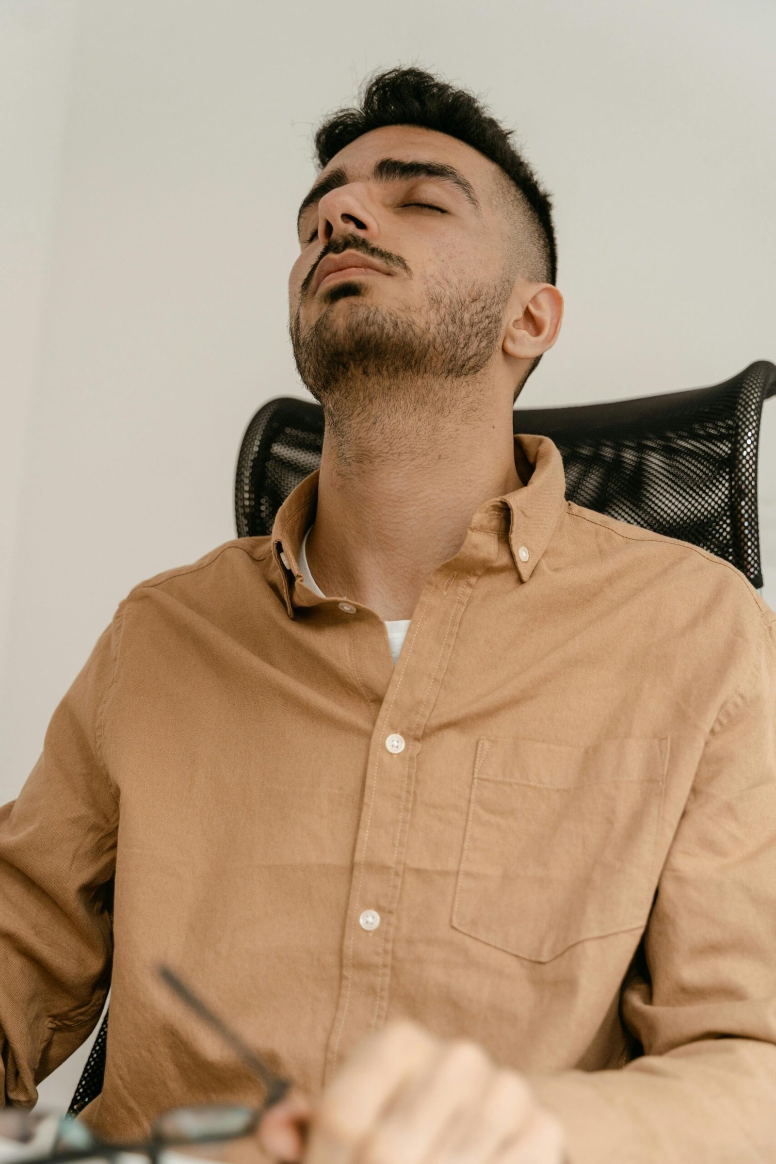 How to Practice Mindfulness at Work Without Anyone Noticing